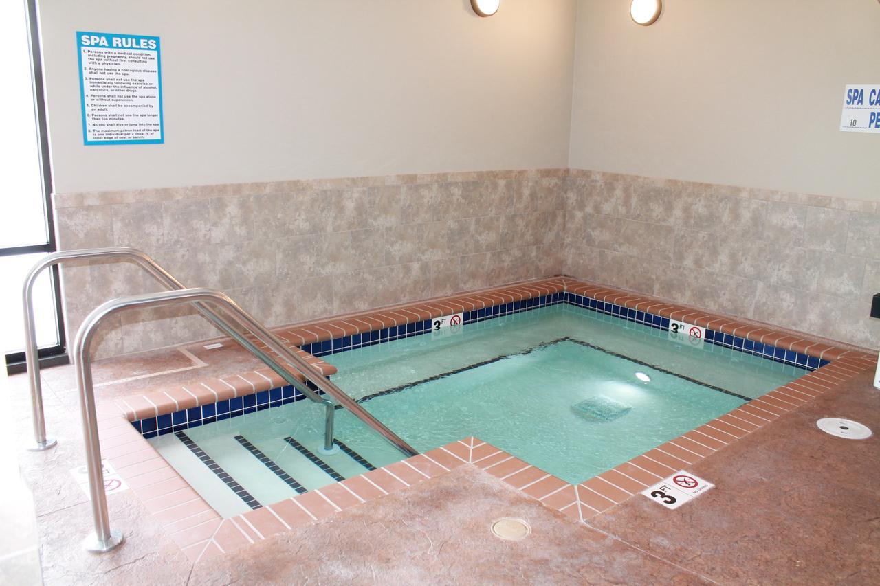 Brookstone Lodge & Suites - Emmetsburg Buitenkant foto